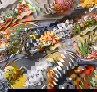 The Stonez Restaurant - Newcastle Accommodation