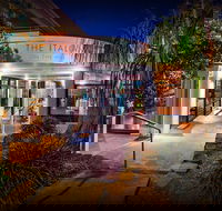 The Italian on the Hill - Newcastle Accommodation