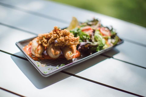 The Bell Bar & Bistro - New Castle Tourism 0