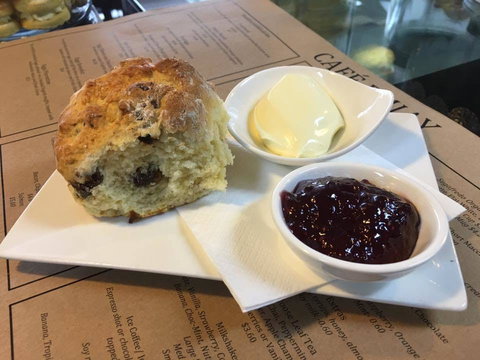 Larder - New Castle Tourism 0