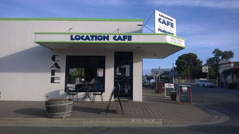 Location Cafe - Newcastle Accommodation 0