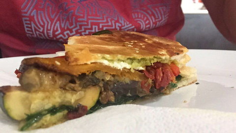 Roxy Coffee House - Newcastle Accommodation 0