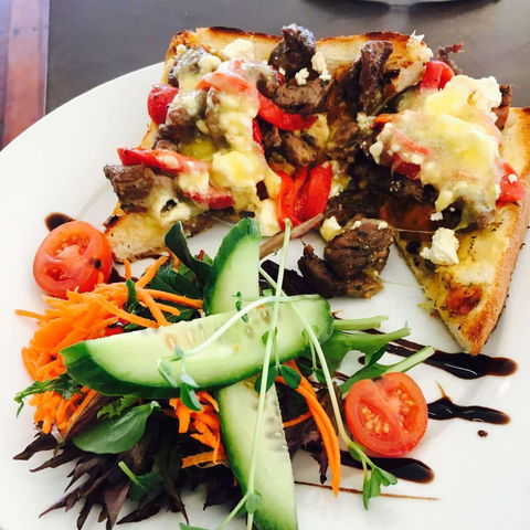 The Cherry Tree Coffee & Dining - New Castle Tourism 0