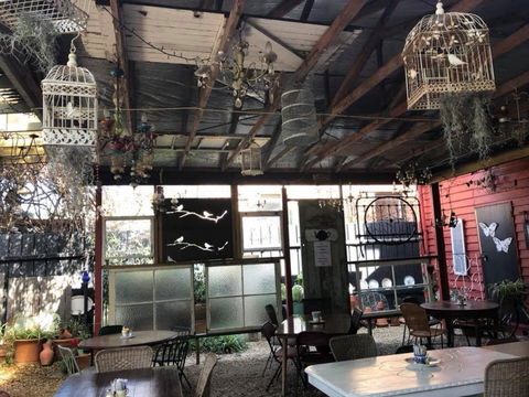 Vintage On Melbourne - Newcastle Accommodation 1