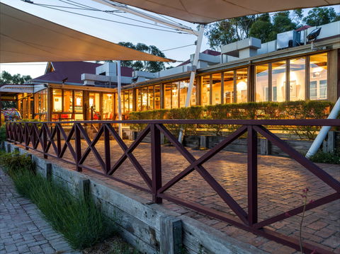 D'arenberg D'Arry's Verandah Restuarant - Newcastle Accommodation 0