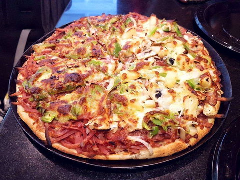 Don Luigi's Pizza - Deer Park - Newcastle Accommodation 0