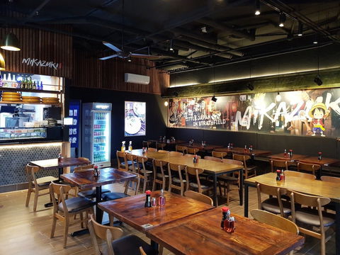 Mikazuki - Strathfield - New Castle Tourism 0