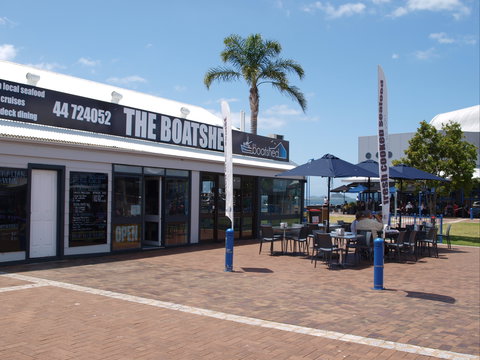 The Boatshed: Batemans Bay - Newcastle Accommodation 1