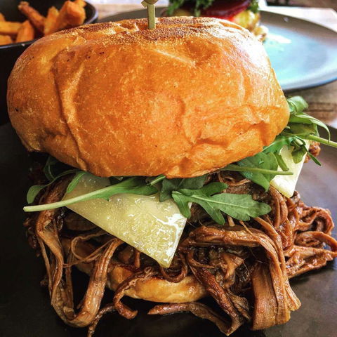 5th Ave - New Castle Tourism 0