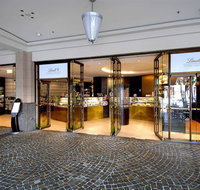 Lindt Chocolate Caf Cockle Bay - Newcastle Accommodation