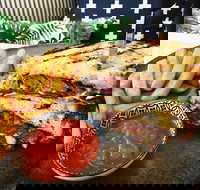 Four Saints - Espresso  Kitchen - Newcastle Accommodation