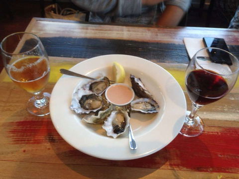 Saltshaker - Newcastle Accommodation 0