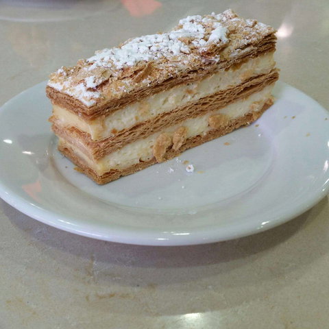 Serina Cafe - Newcastle Accommodation 0