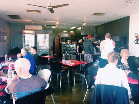 Evolution Cafe - Newcastle Accommodation 0