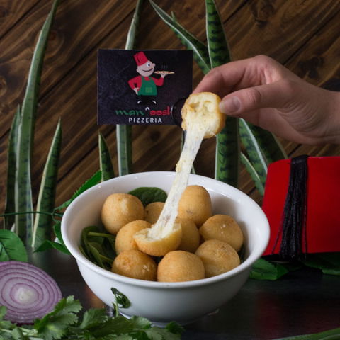 Manoosh Pizzeria - Caringbah - Newcastle Accommodation 0