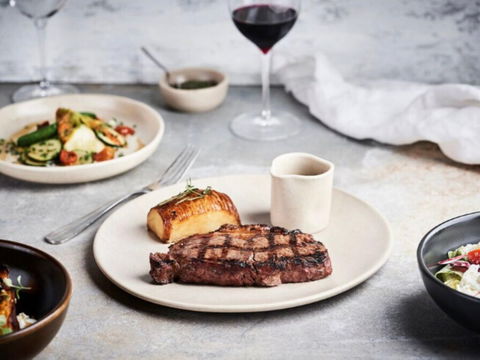 The Woodhouse Restaurant - Newcastle Accommodation 2