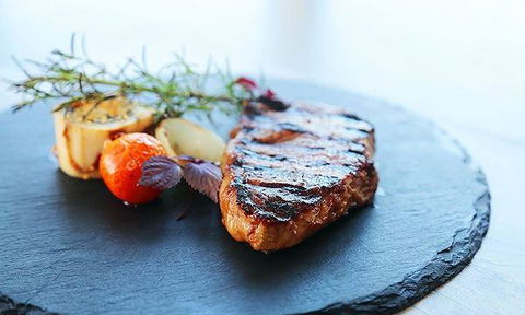 St James Hotel Restaurant - New Castle Tourism 20