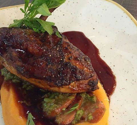 Six Acres - Newcastle Accommodation 9