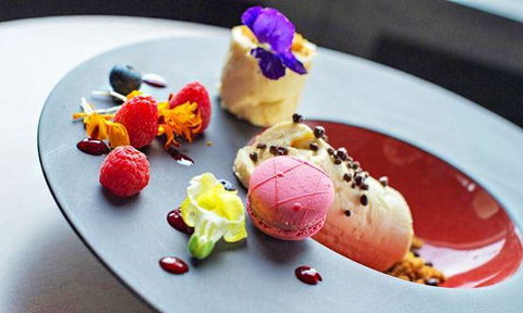 Six Acres - Newcastle Accommodation 12