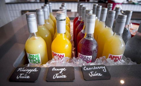 Six Acres - Newcastle Accommodation 17