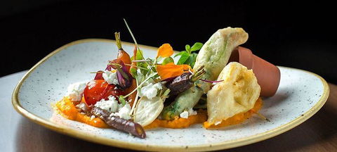 Six Acres - Newcastle Accommodation 1