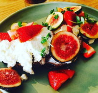 Back  Forth - Newcastle Accommodation