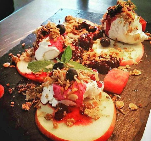 The Vinyard Restaurant & Wine Bar - Newcastle Accommodation 7