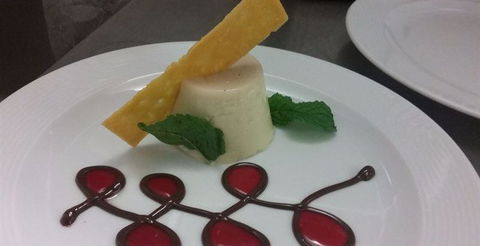 The Cottage Restaurant - Newcastle Accommodation 14