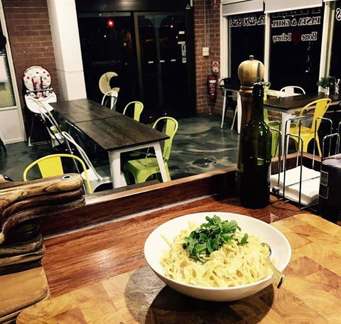 Harriman's Pizza Pasta And Grill - Newcastle Accommodation 1