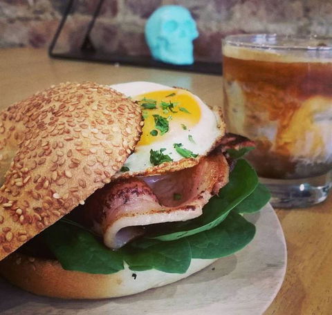Drummer Boy Cafe - Newcastle Accommodation 4
