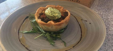 Lenny's On Lutwyche - New Castle Tourism 1
