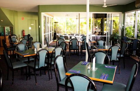 KBR’s Licensed Restaurant - Newcastle Accommodation 1