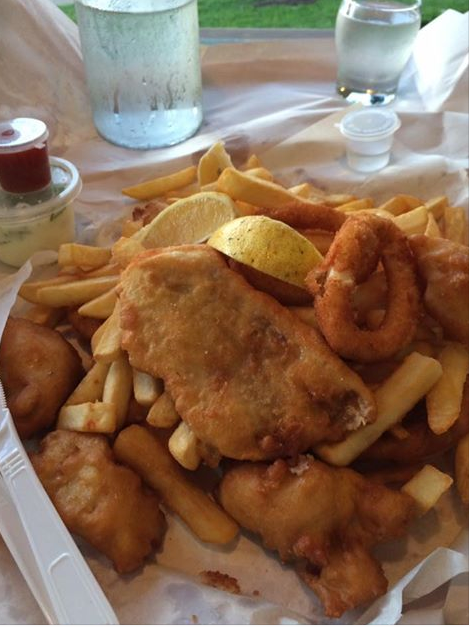 La Beach Fish & Chips - Newcastle Accommodation 2
