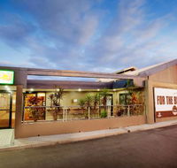 Balaclava Graziers Steakhouse - Newcastle Accommodation