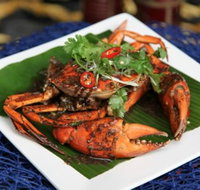 Beach Almonds - Newcastle Accommodation