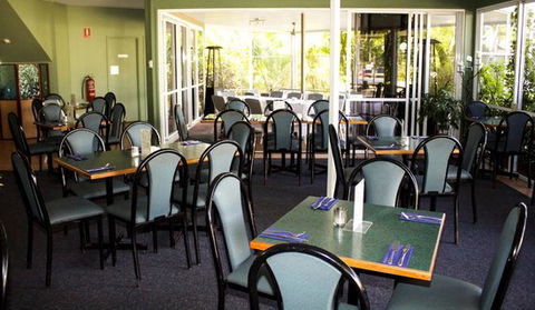 KBR’s Licensed Restaurant - Newcastle Accommodation 3