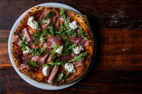 Justin Lane Pizzeria & Bar - Newcastle Accommodation 0