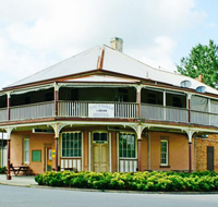 The Victoria Hotel Hinton - Newcastle Accommodation