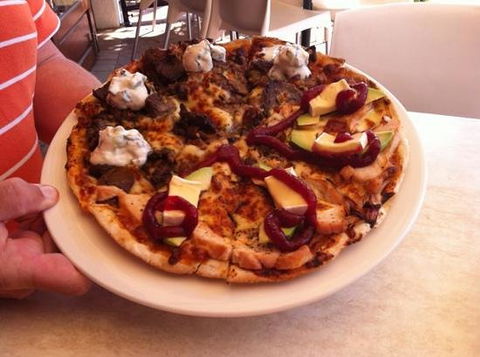 Zachary’s Gourmet Pizza Bar - New Castle Tourism 0