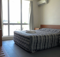 Upper Ross Hotel - Newcastle Accommodation