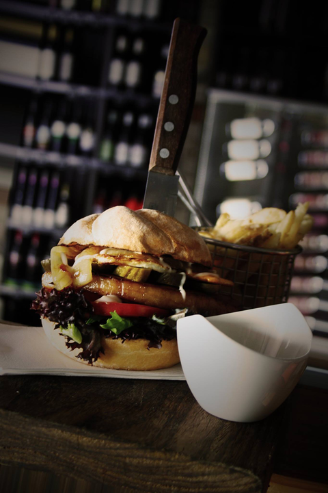 Denmans Beer Cafe - Newcastle Accommodation 1