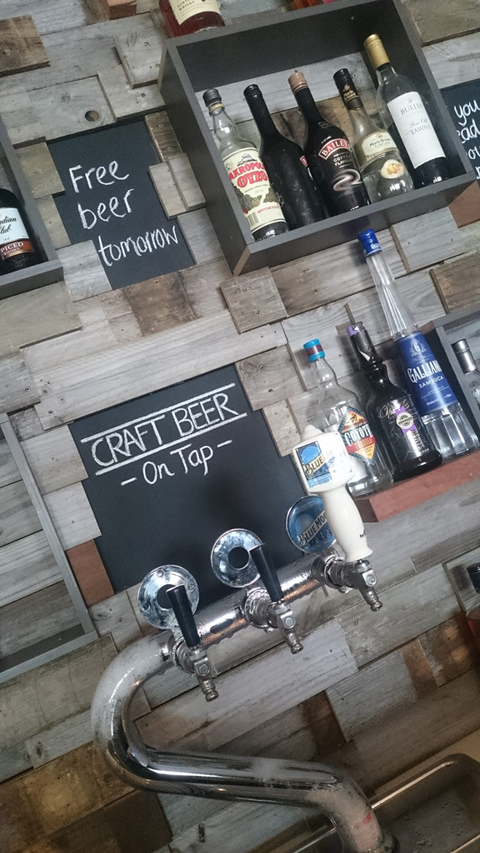 Denmans Beer Cafe - Newcastle Accommodation 2