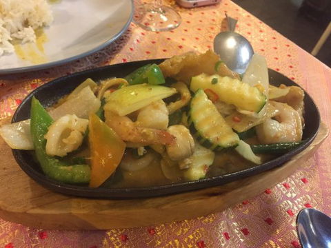 Sawan Thai - Newcastle Accommodation 0
