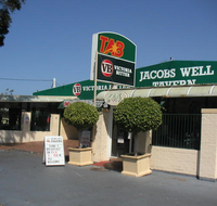 Jacobs Well Bayside Tavern - Newcastle Accommodation