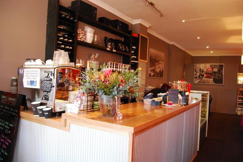 Friends On The Hill - Newcastle Accommodation 0