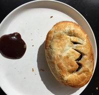 Devil's Den Cafe and Takeaway - Newcastle Accommodation