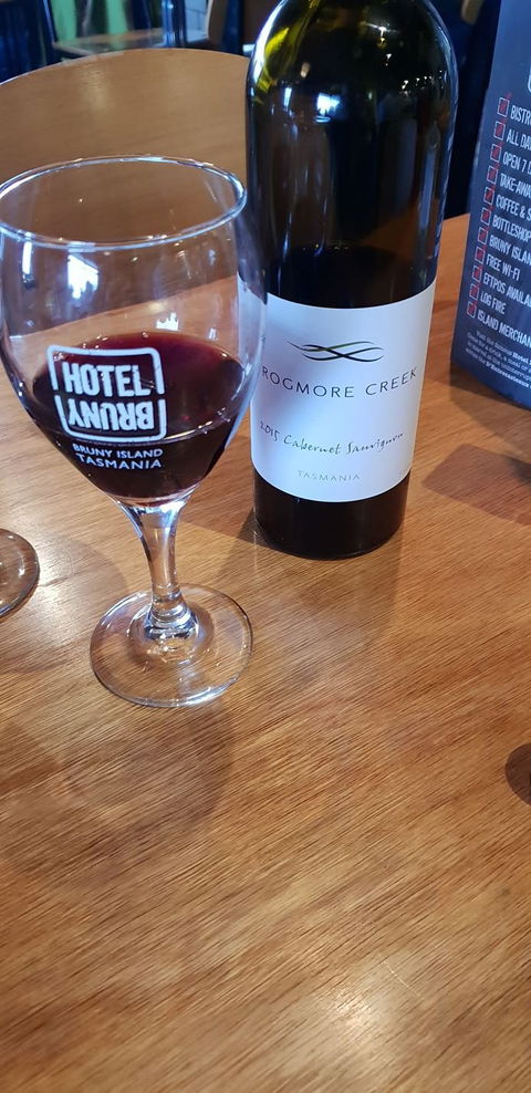 Hotel Bruny Bistro - Newcastle Accommodation 3