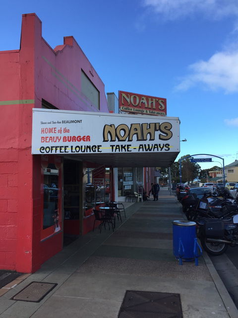 Noah's Coffee Lounge & Takeaway - New Castle Tourism 4