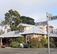 Radio Springs Hotel - Newcastle Accommodation