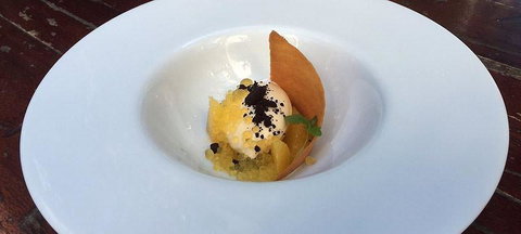 The Trustee Bar & Bistro - Newcastle Accommodation 3